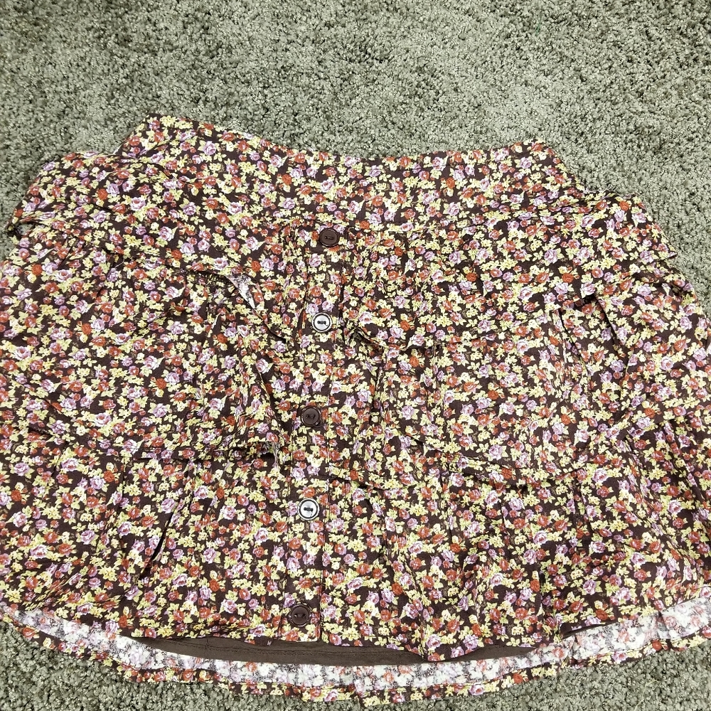 Floral middle length skirt